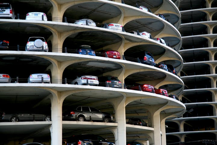 parking entreprise, solution digitale, optimisation parking, voiture, source de revenu