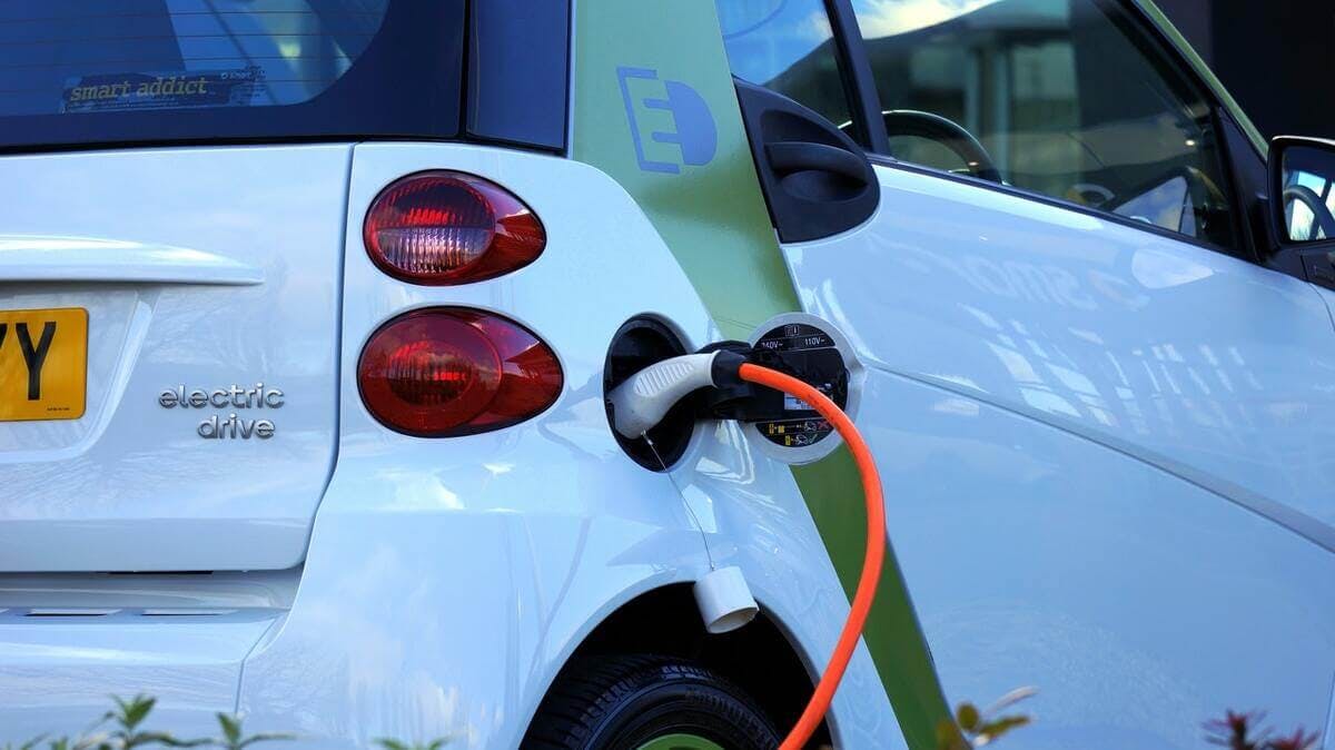 Recharger de voiture électrique