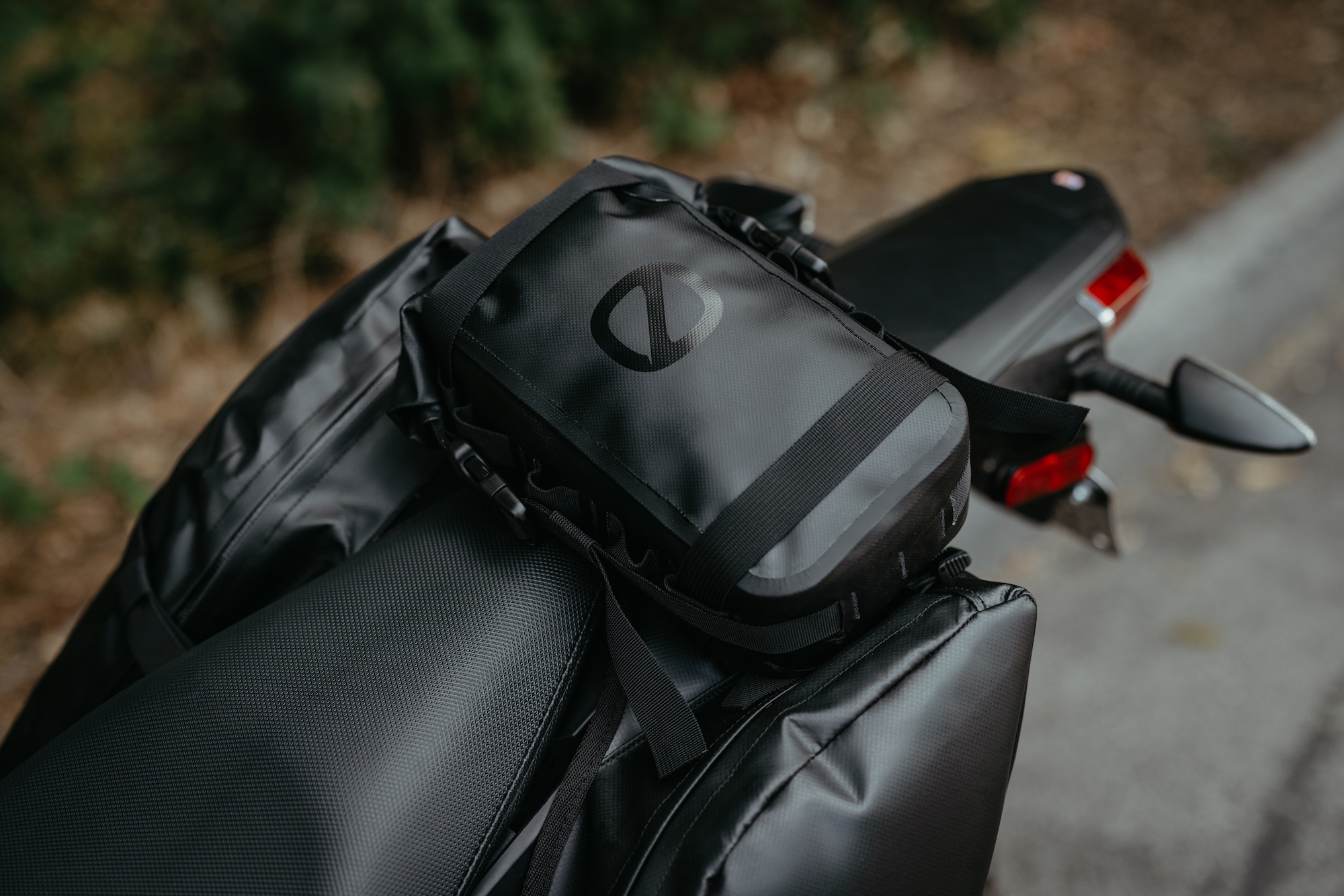 Black Grab Bars | Zero Motorcycles