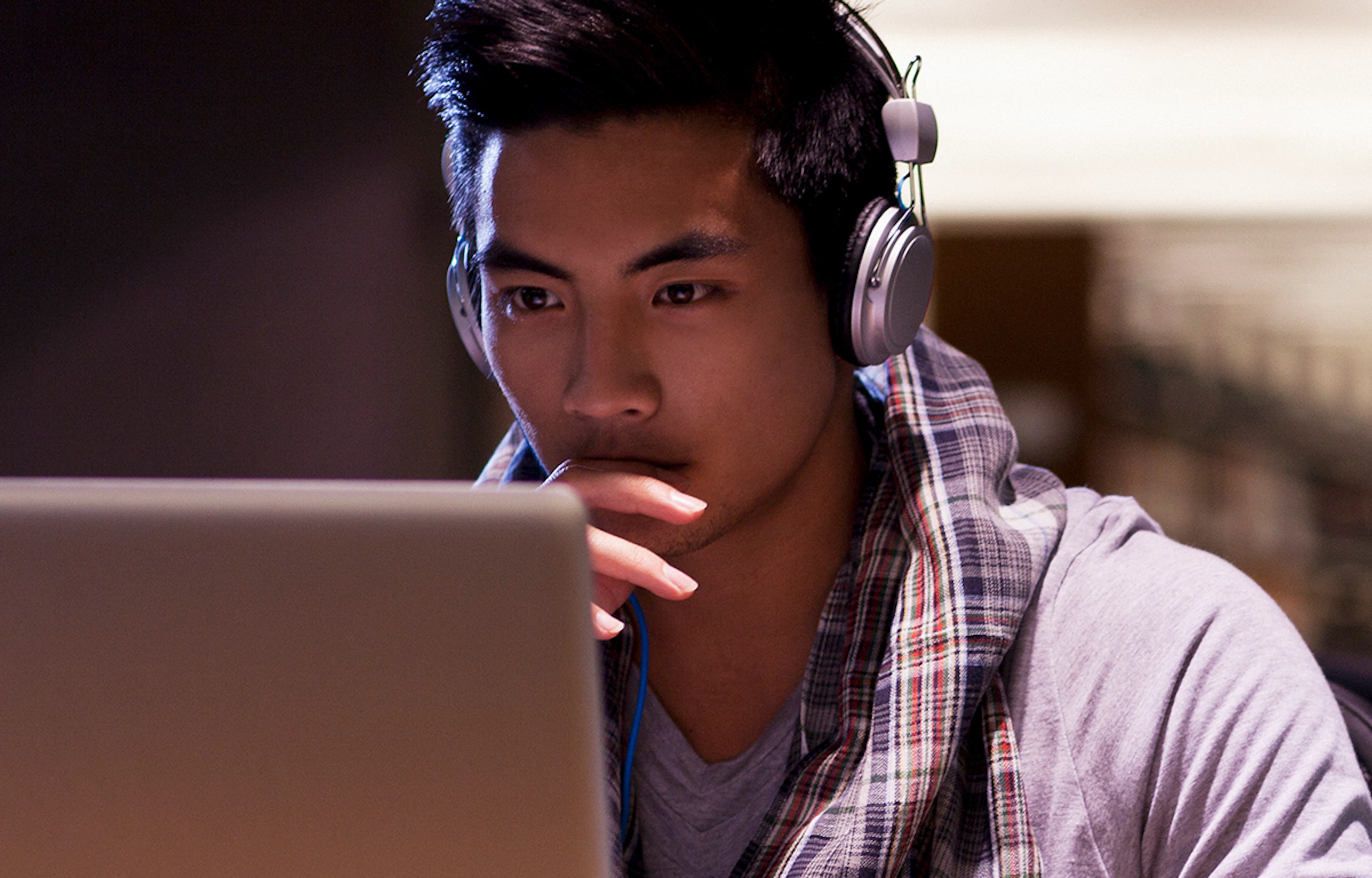 7 Tips for Writing Engaging Email Subject Lines