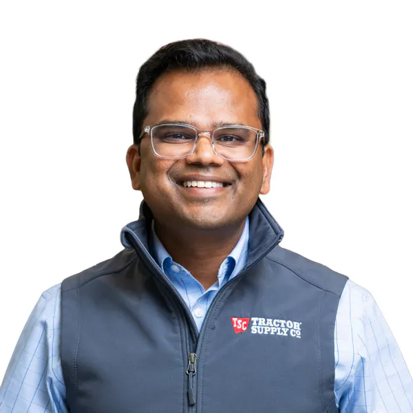Vijay Alagarasan Headshot For Zeta Live