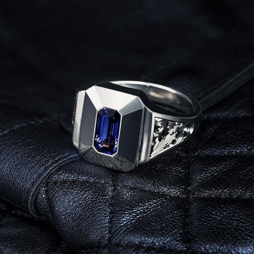 Palladium gold ring with rectangular sapphire