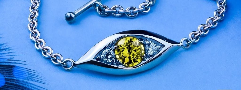 Bracelet with yellow sapphire and diamonds in white gold.