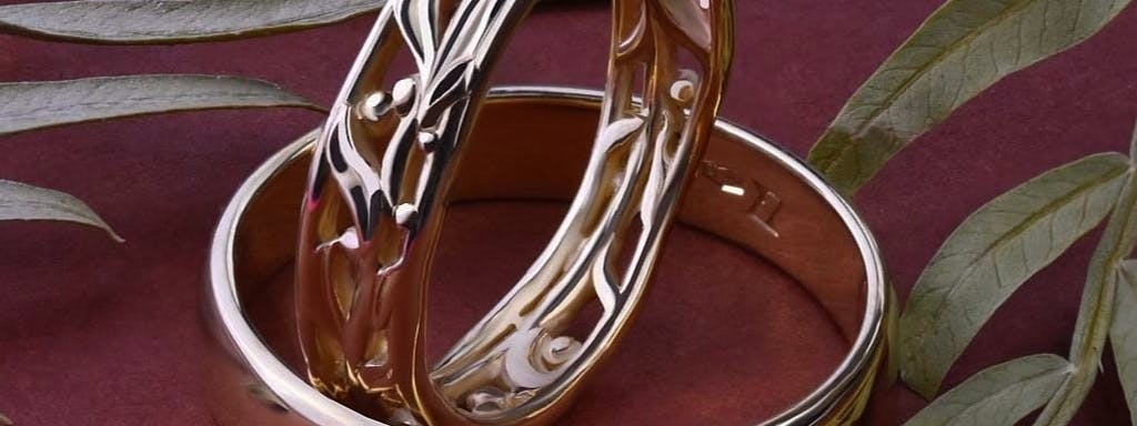 Обручальные кольца с оливковым узором