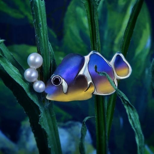 Clownfish earring