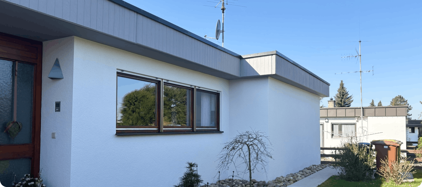 Fotografie einer sanierten Fassade mit Silikat-Fassadenanstrich durch den Malerbetrieb HCZ Zikeli