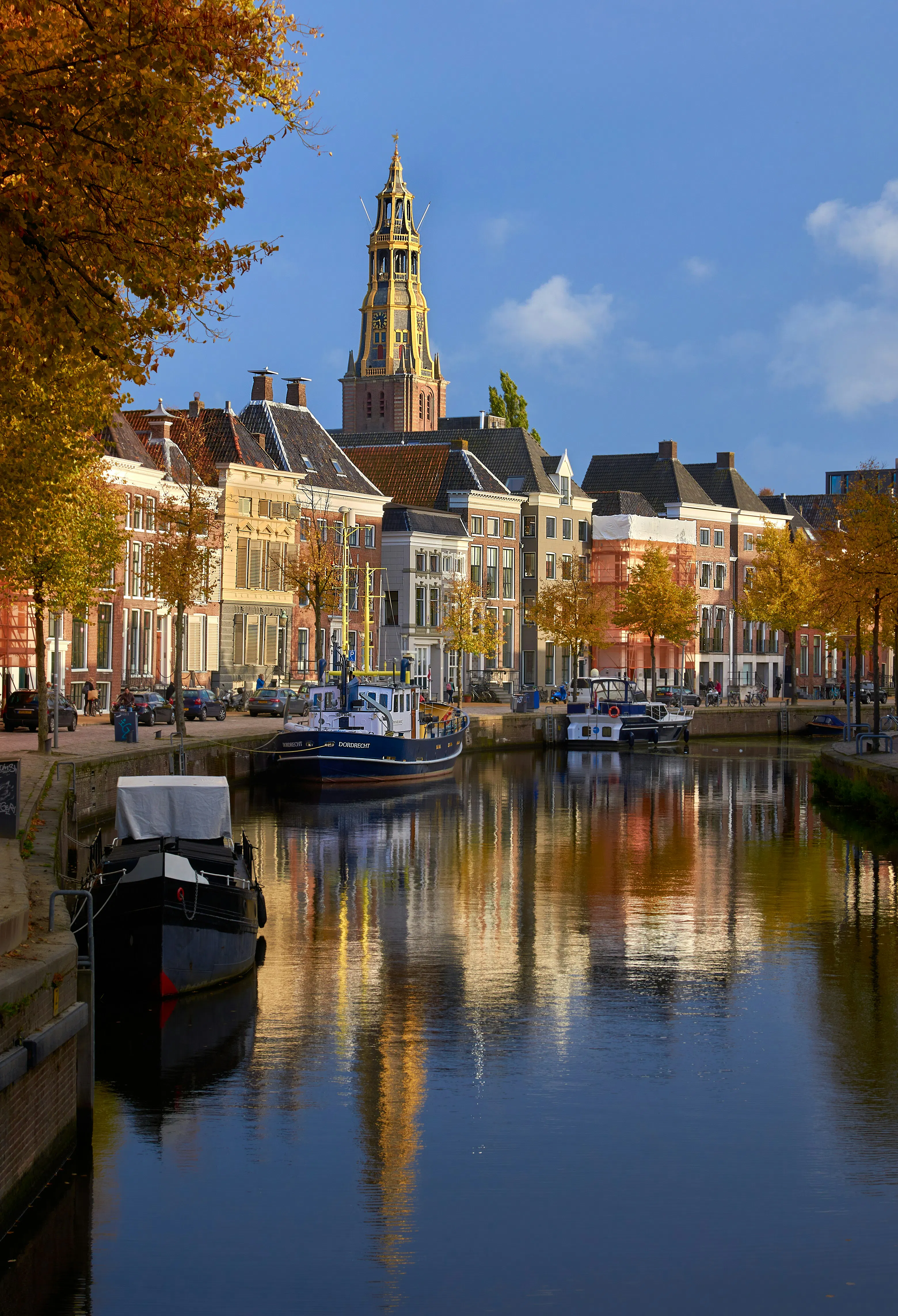 De Nederlandse Pakketmarkt in 2025: Wat €3,93 per Pakket Betekent voor Jouw Verzendstrategie