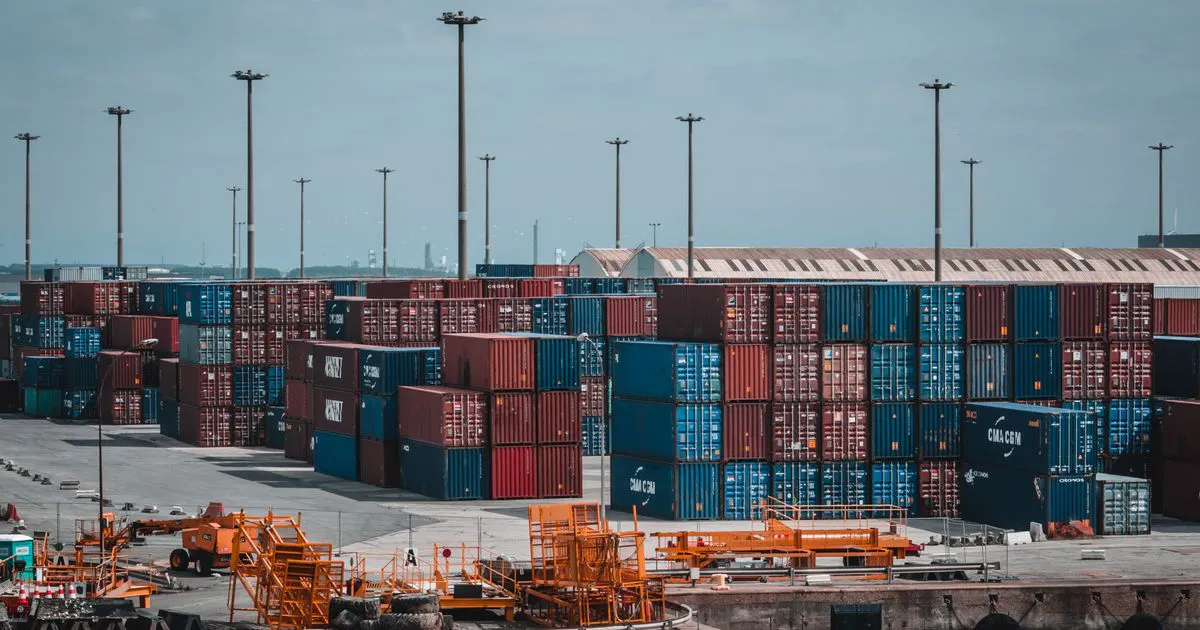 Waarom E-commerce Merken Verzendsoftware Ontgroeien in 2026 (En Wat Er Daarna Komt)