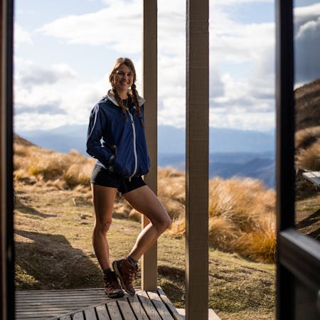 Melanie White - Adventurer, Hiker and Photographer