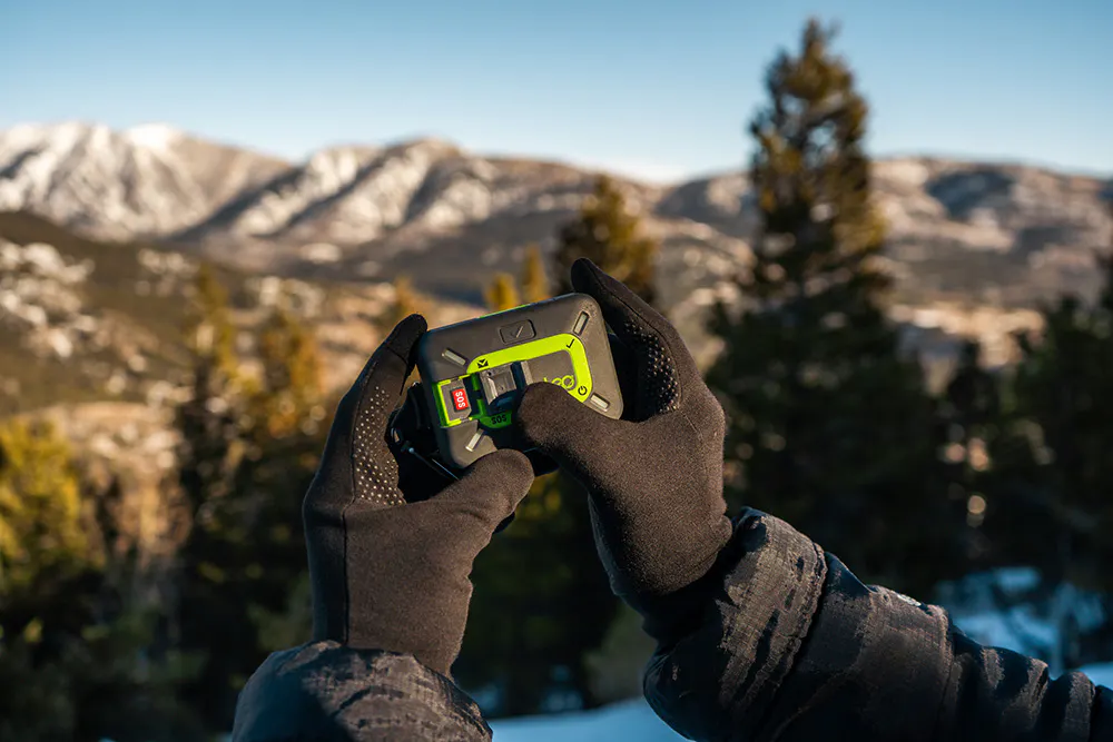zoleo 1000 in hiker hands