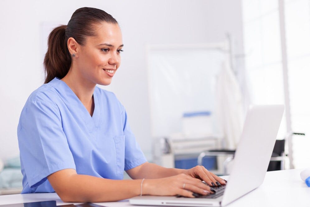 medical-nurse-using-laptop_482257-6742