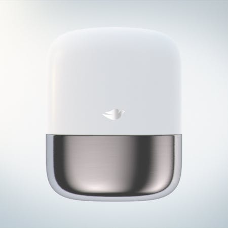 Photo taken from the Dove refillable deodorant campaign