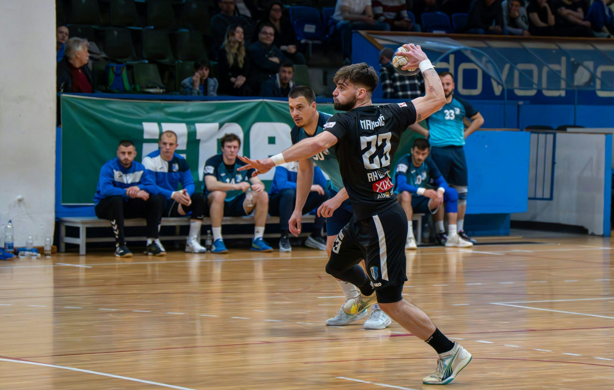 Osječki rukometaši na bod od vodeće Gorice