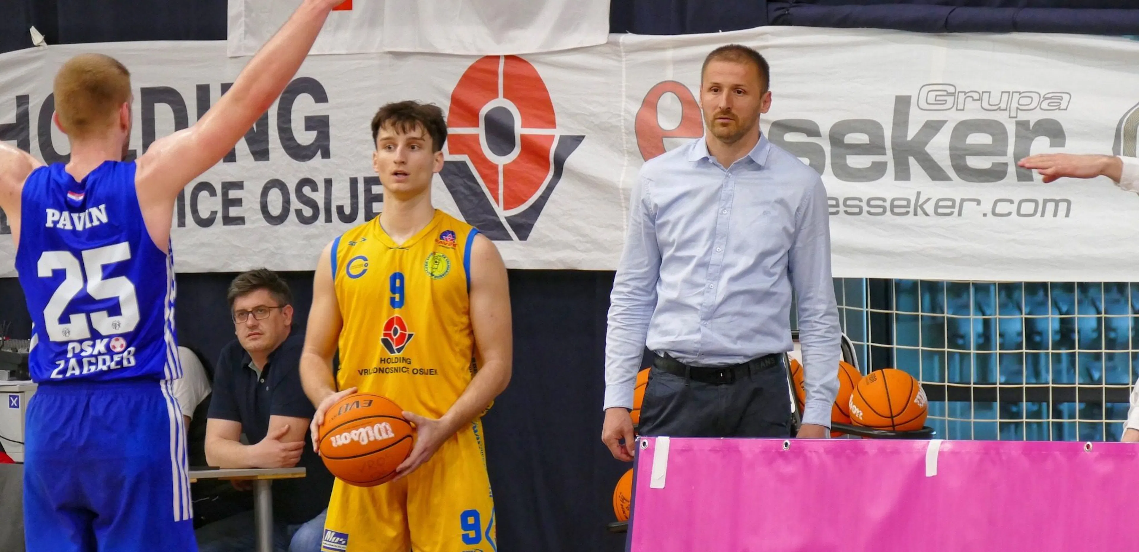 Posve neravnopravan dvoboj u Draženovu domu