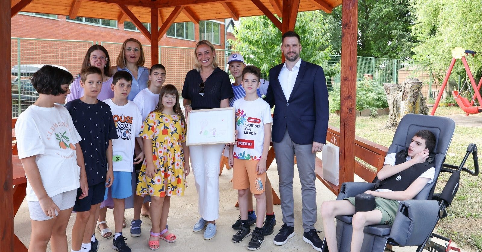 Donna Vekić posjetila Centar za odgoj i obrazovanje Ivan Štark