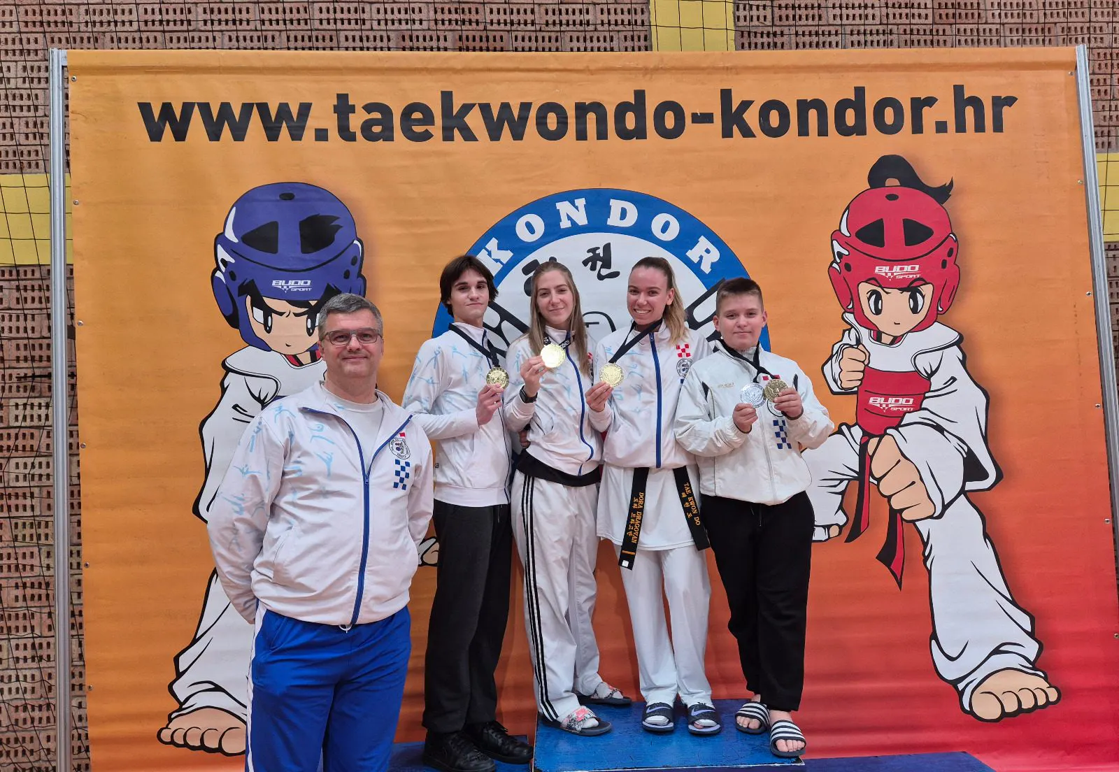 Taekwondo klubu Osijek tri zlata u Zagrebu