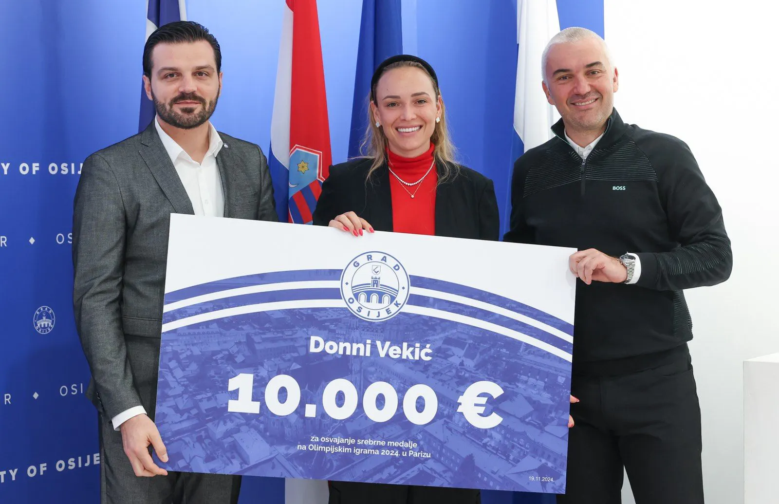 Grad Osijek nagradio Donnu Vekić s 10 tisuća eura za osvajanje srebra na Olimpijskim igrama u Parizu
