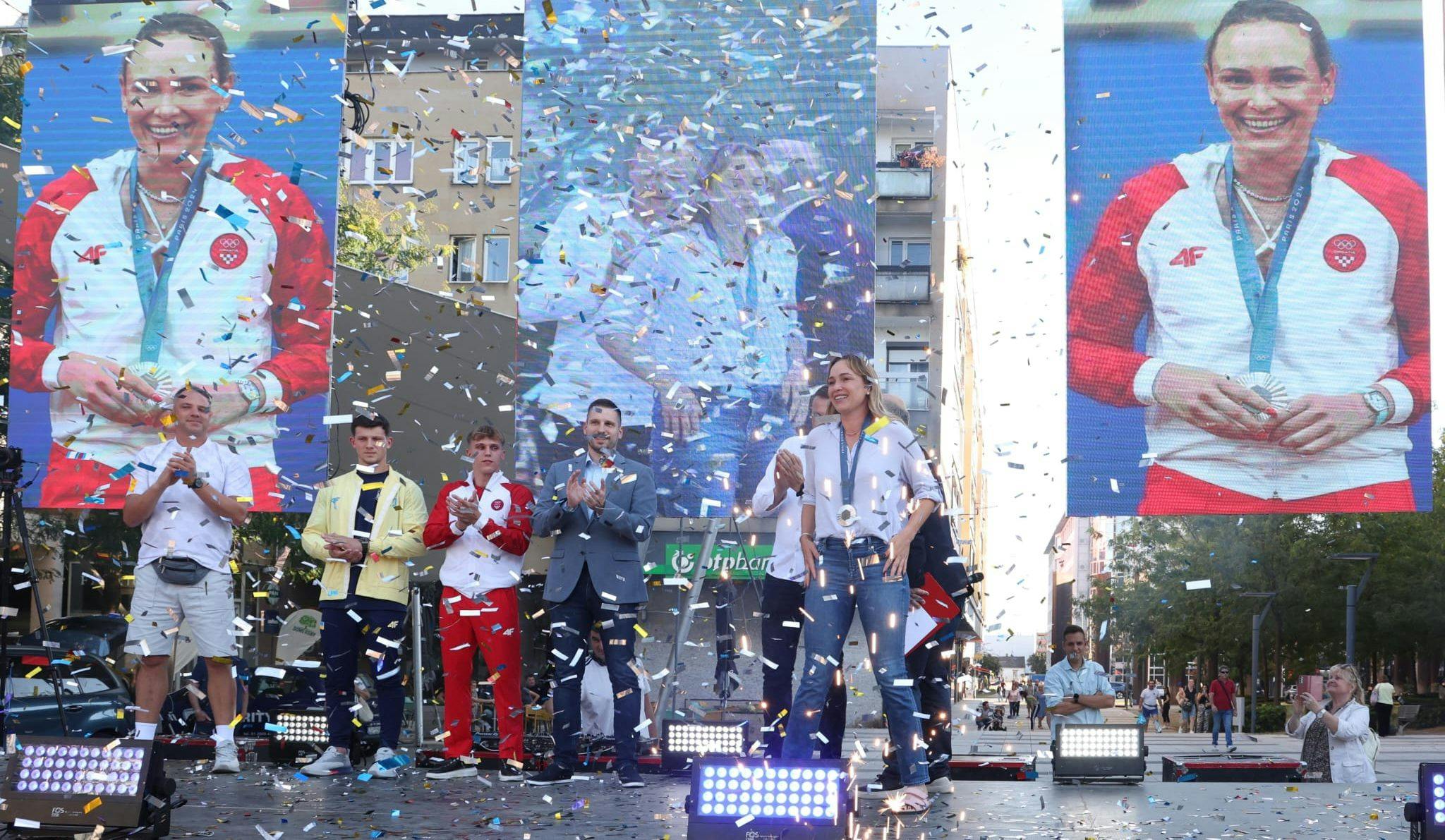 Osječani pozdravili Donnu Vekić i svoje olimpijce