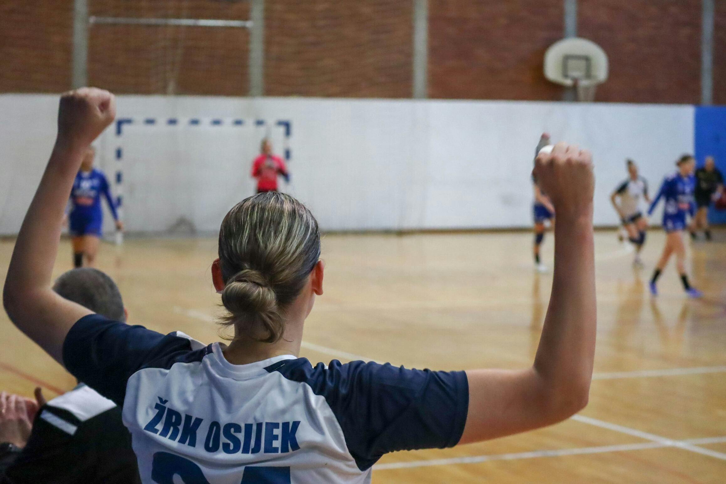 Osječanke uvjerljivo do prvih bodova