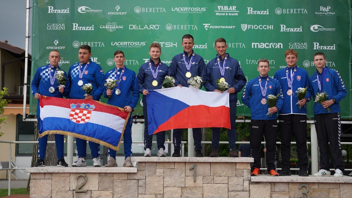 Osječki strijelci osvojili srebro za Hrvatsku!