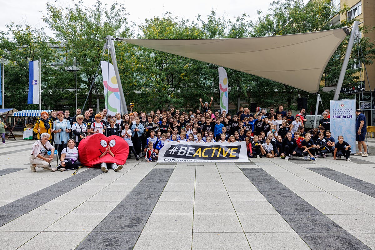 Smotra sporta i plesa na Trgu slobode