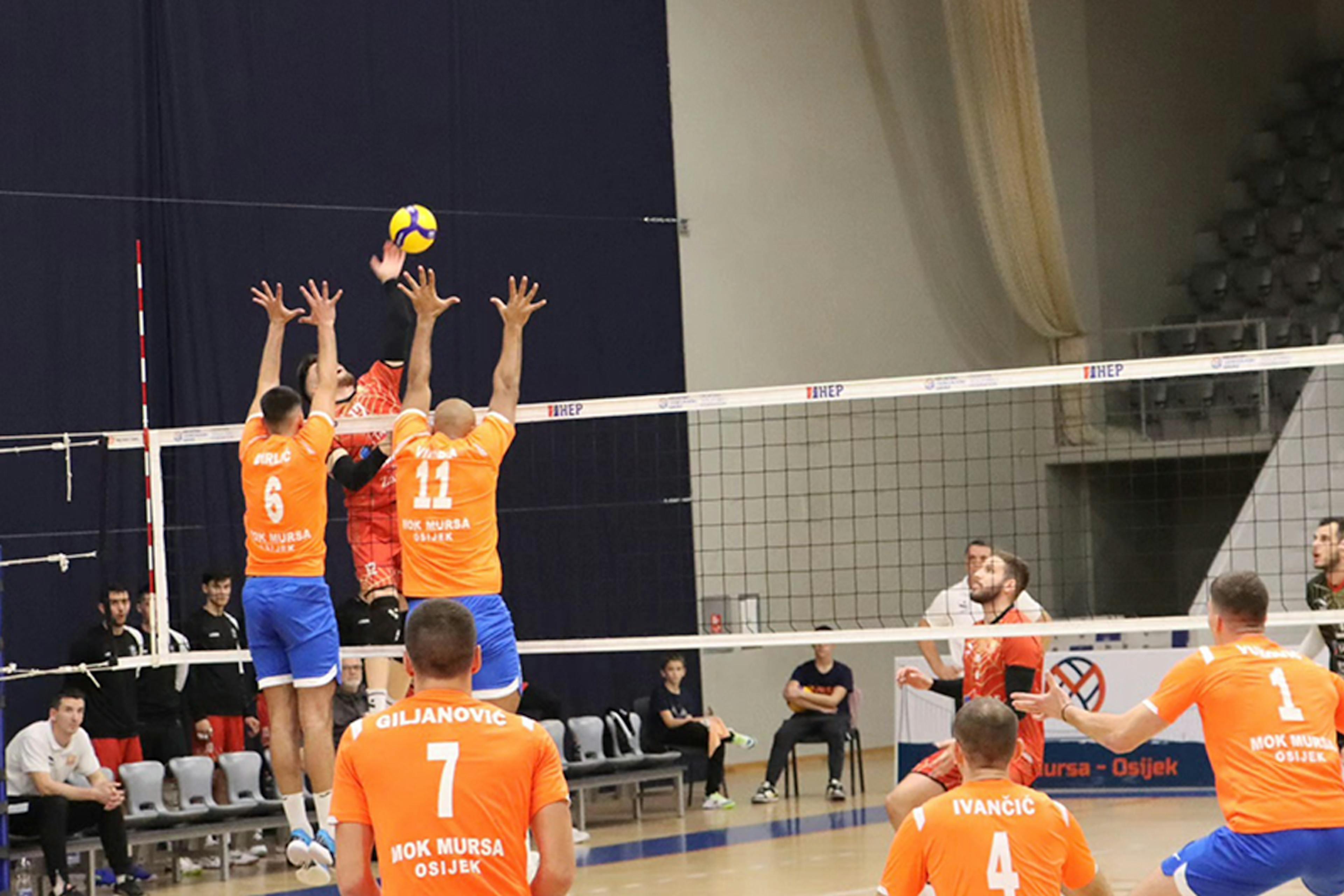 Neizvjesni odbojkaški derbi u Gradskom vrtu