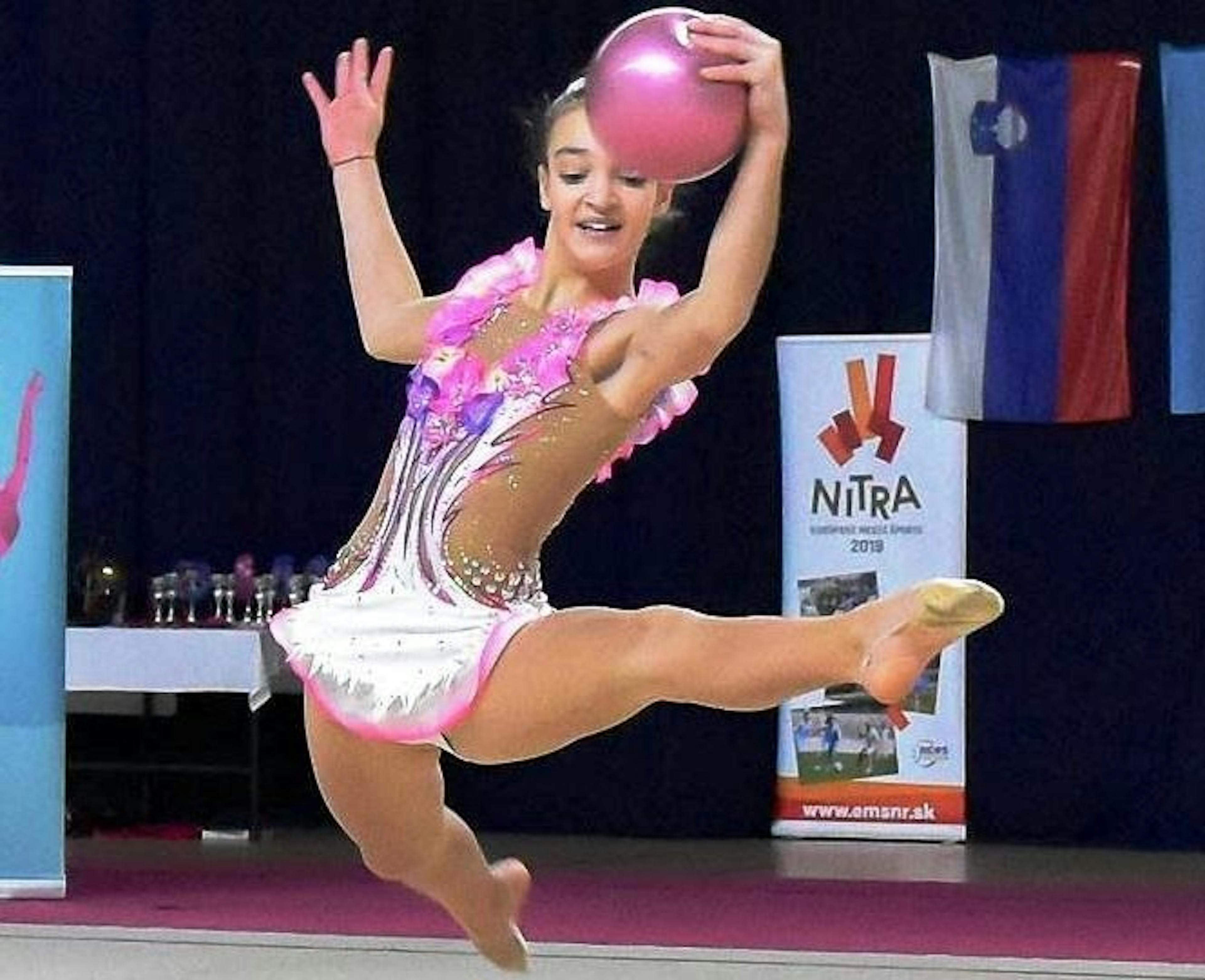 Ritmička gimnastika - vježbe