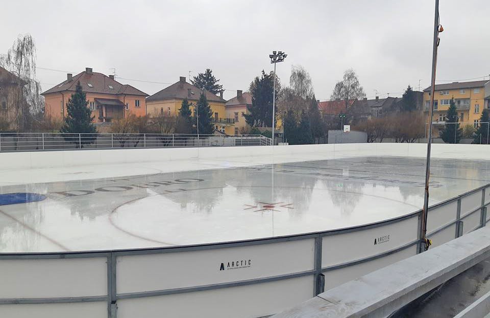 Početak rada klizališta u Sokolu centru