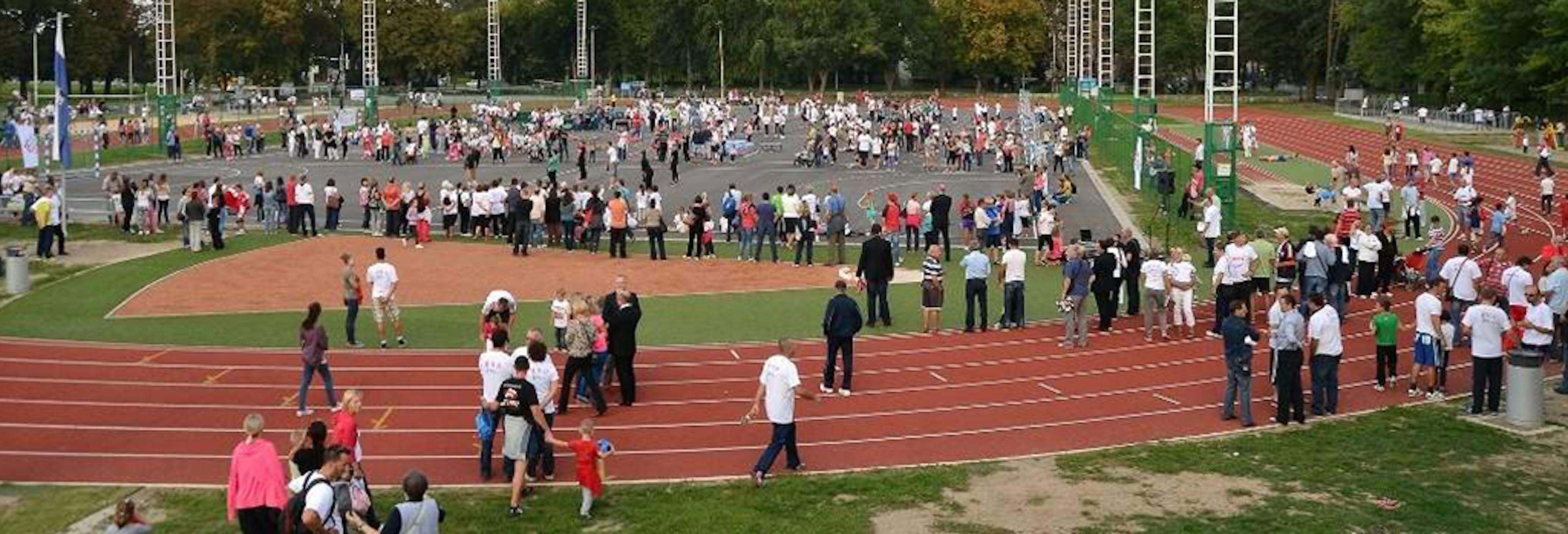 Srednjoškolsko igralište