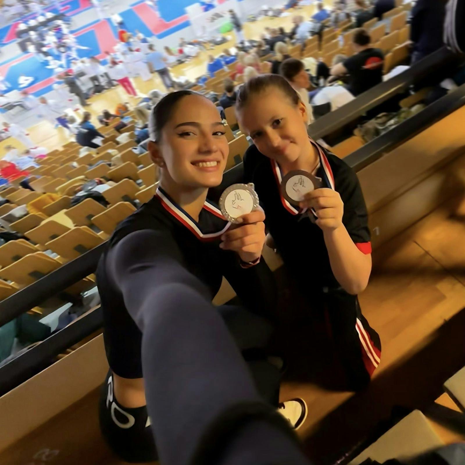 Šegavčić i Bođirković, KK Hrvatski sokol