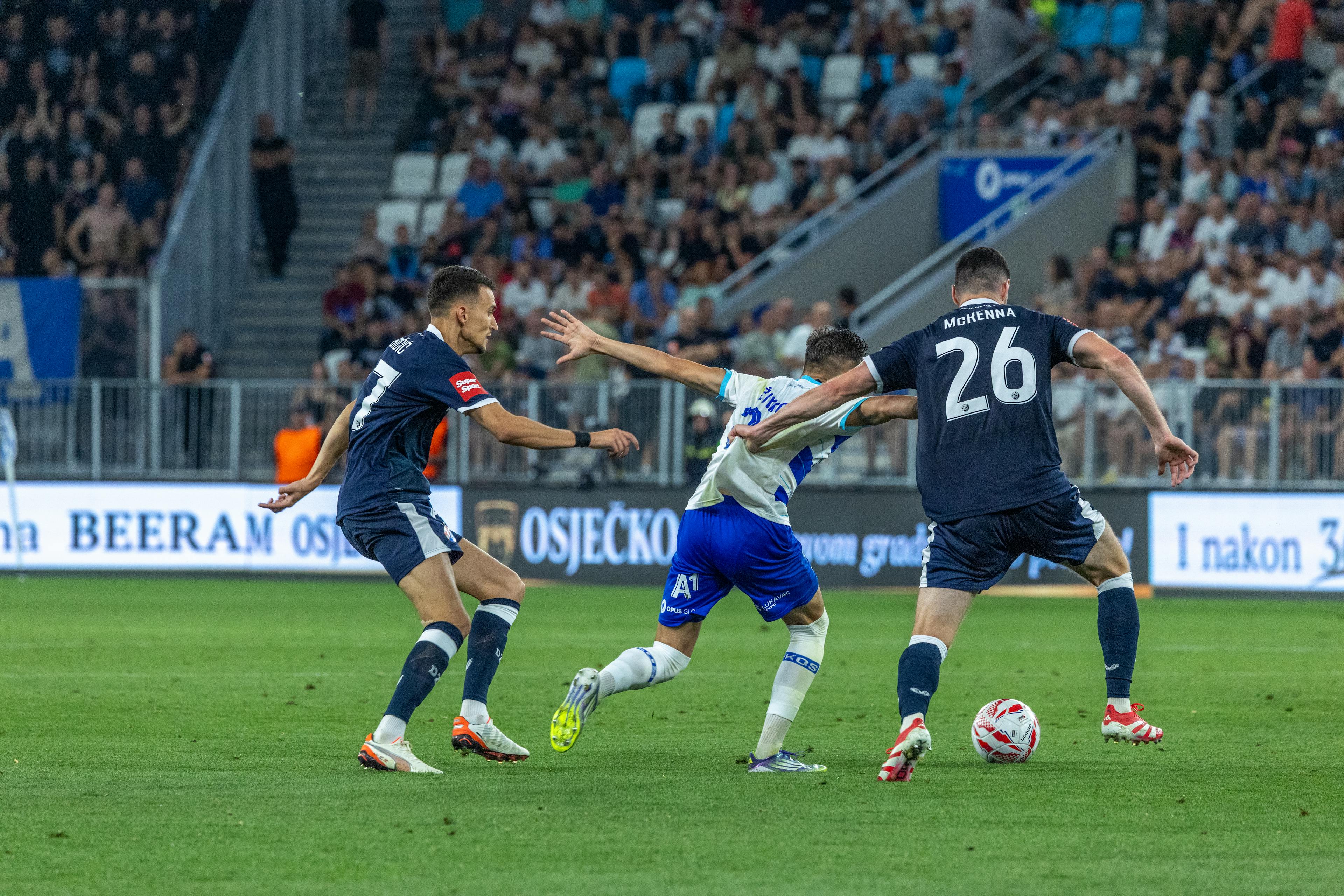 NK Osijek protiv Dinama