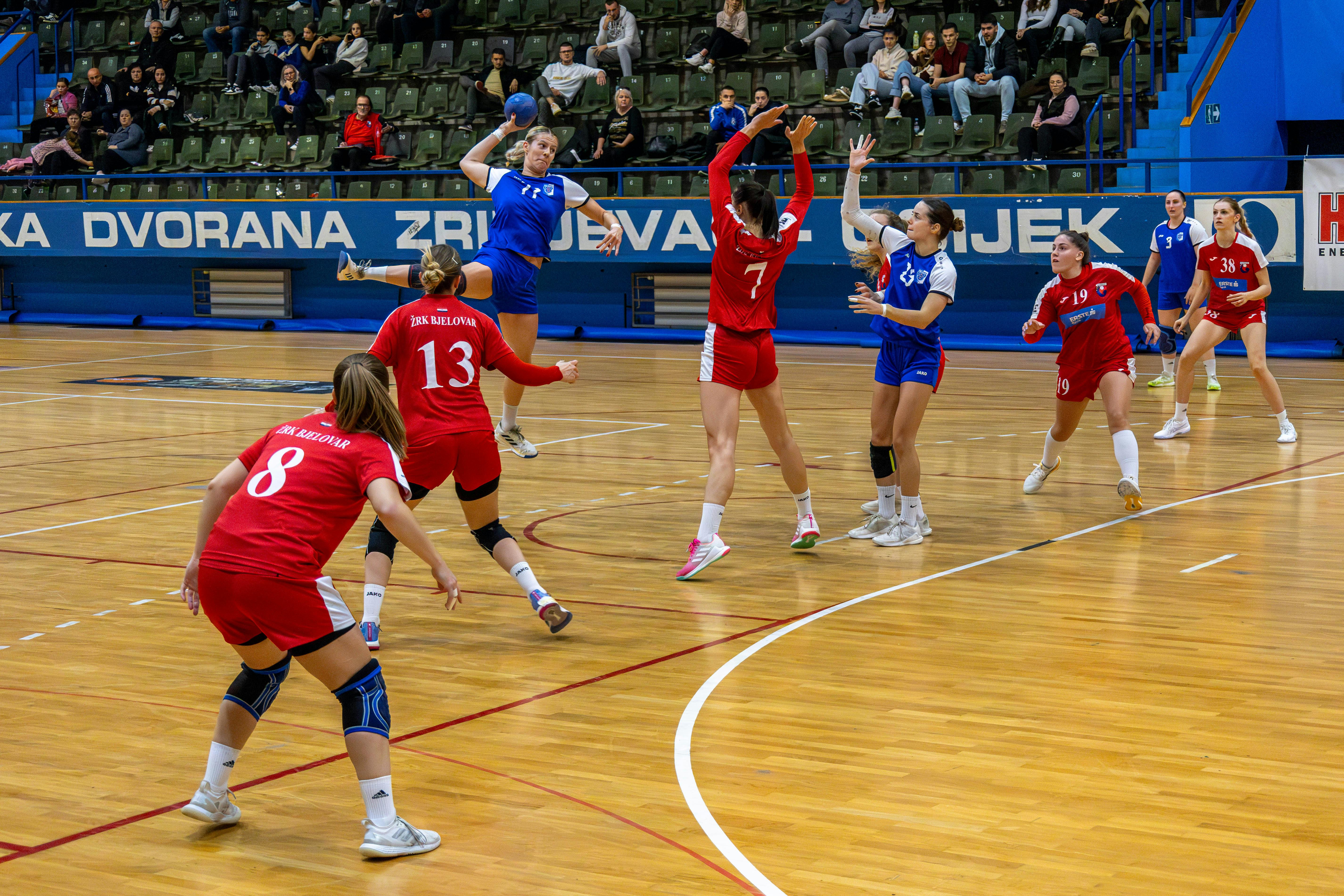 ŽRK Osijek protiv Bjelovara