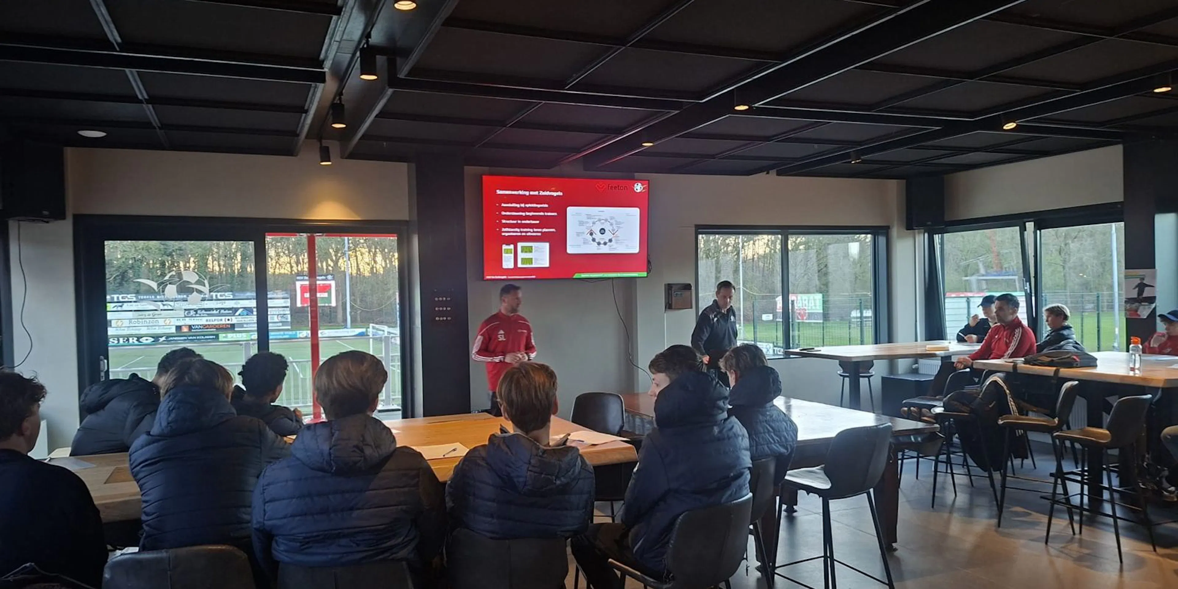 Presentatie in de kantine