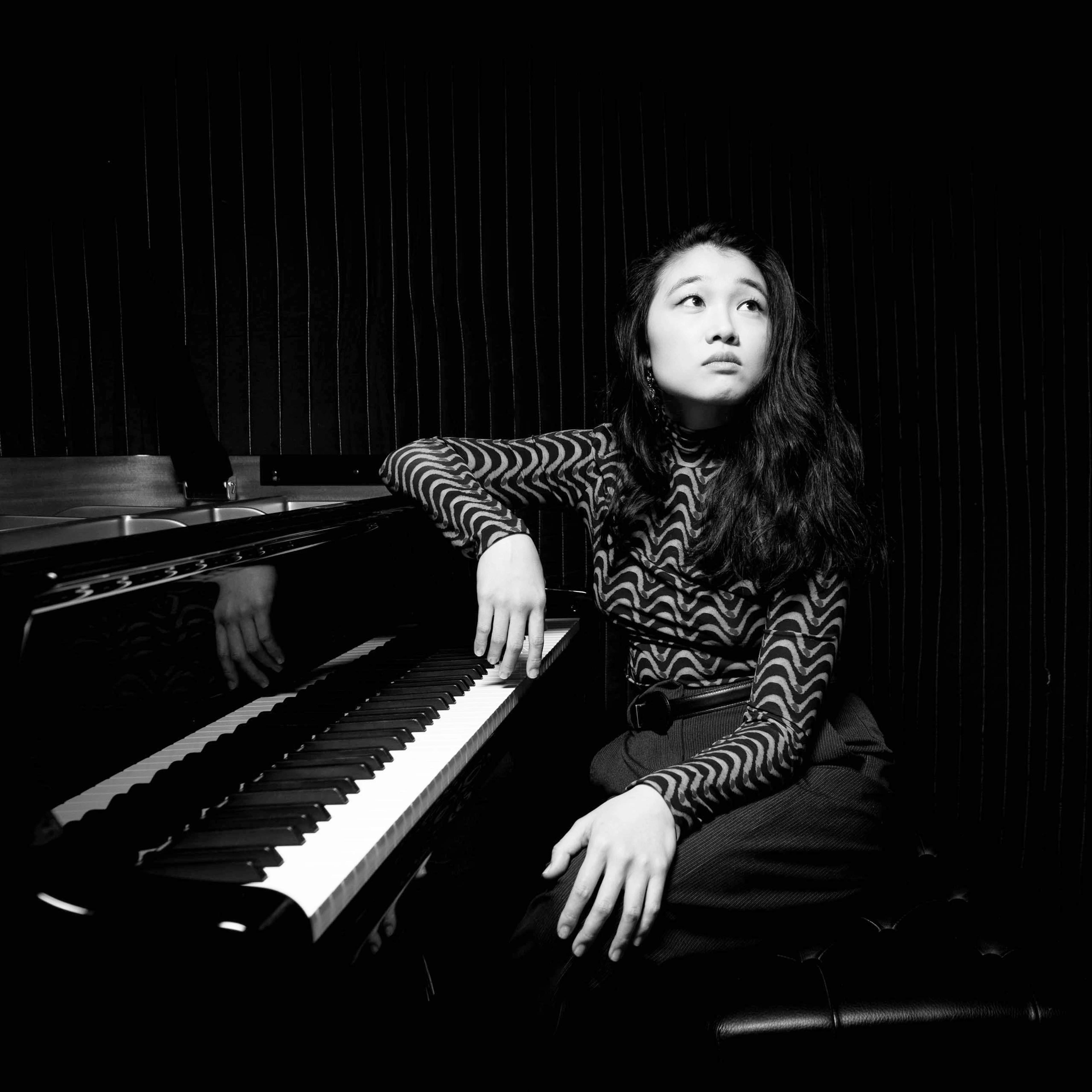 Yilan Zhao