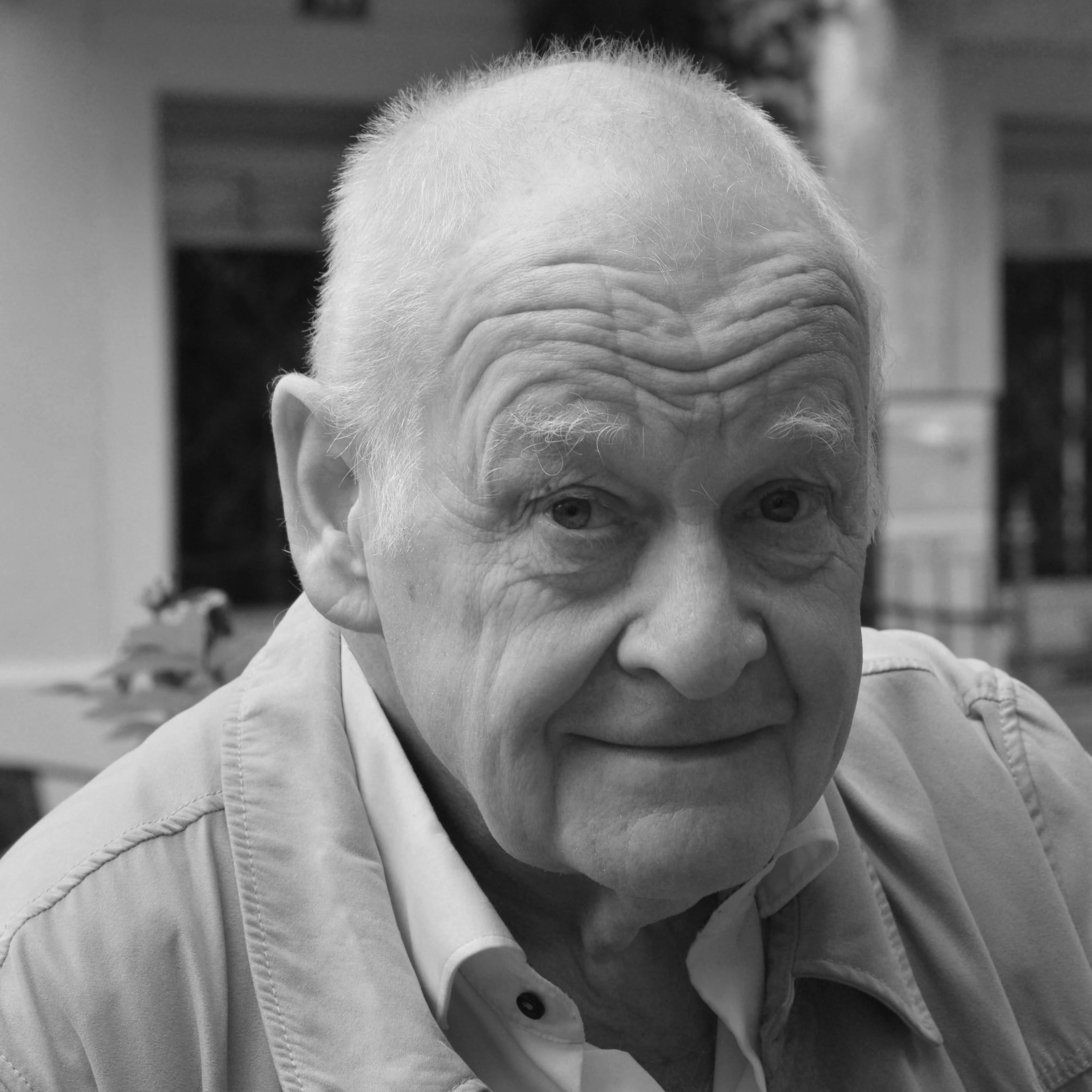 Daniel Fueter